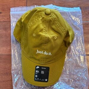 NWT Nike Mustard Yellow Club Cap M/L
